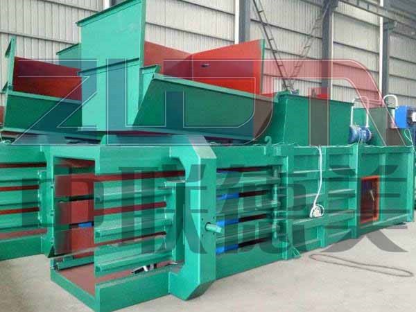 貴州棉衣打包機(jī)不自動切帶